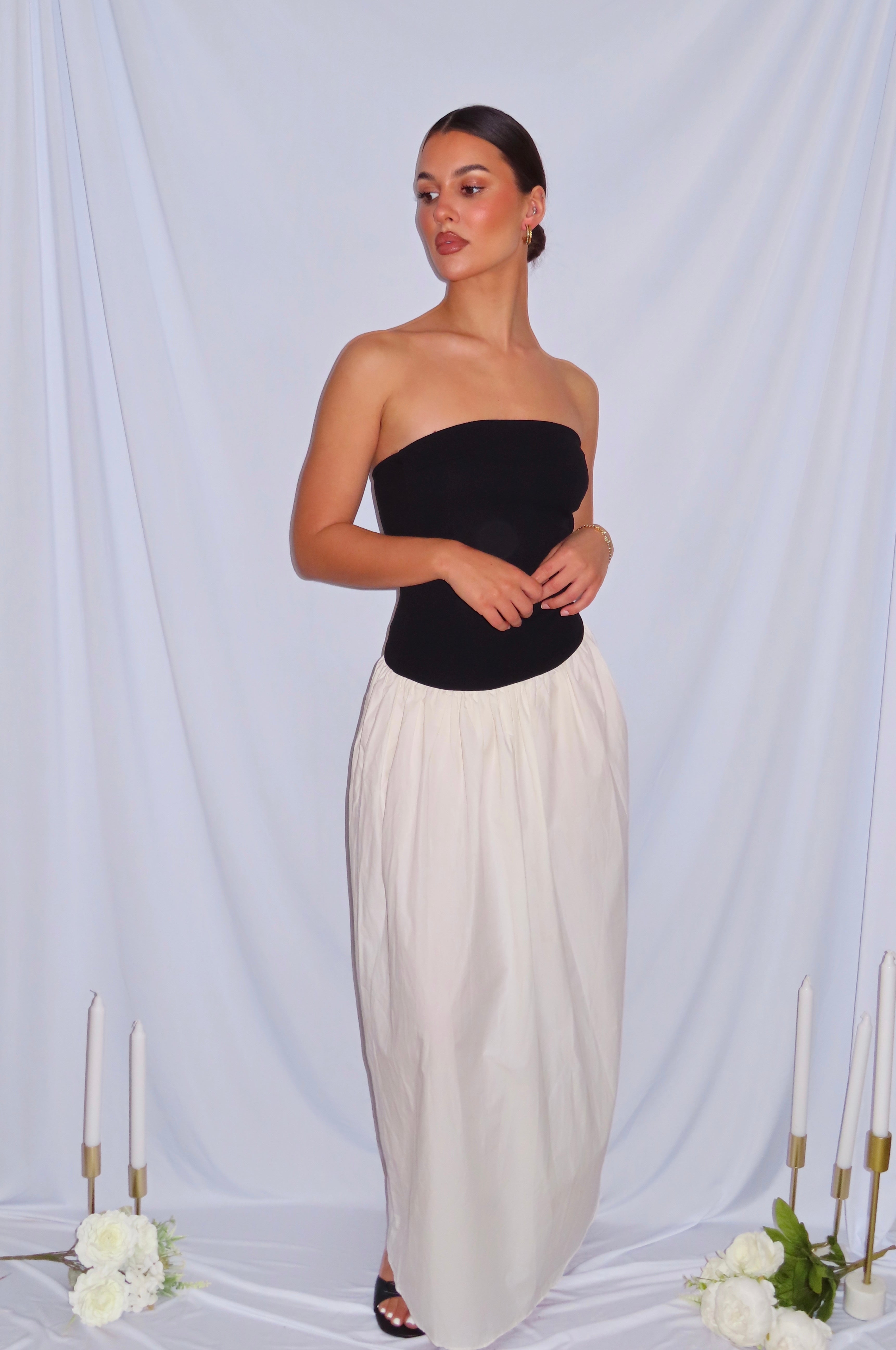Robe Bustier Noire et Blanche Bimatière
