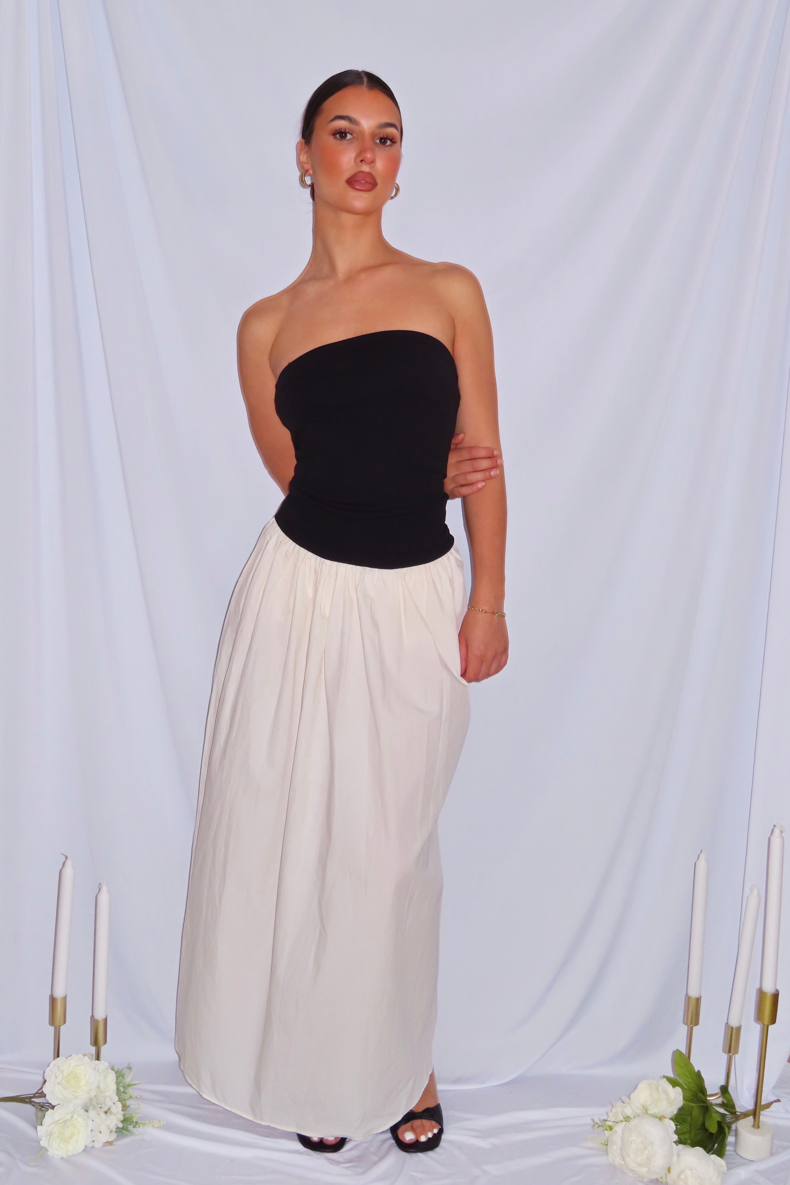 Robe Bustier Noire et Blanche Bimatière