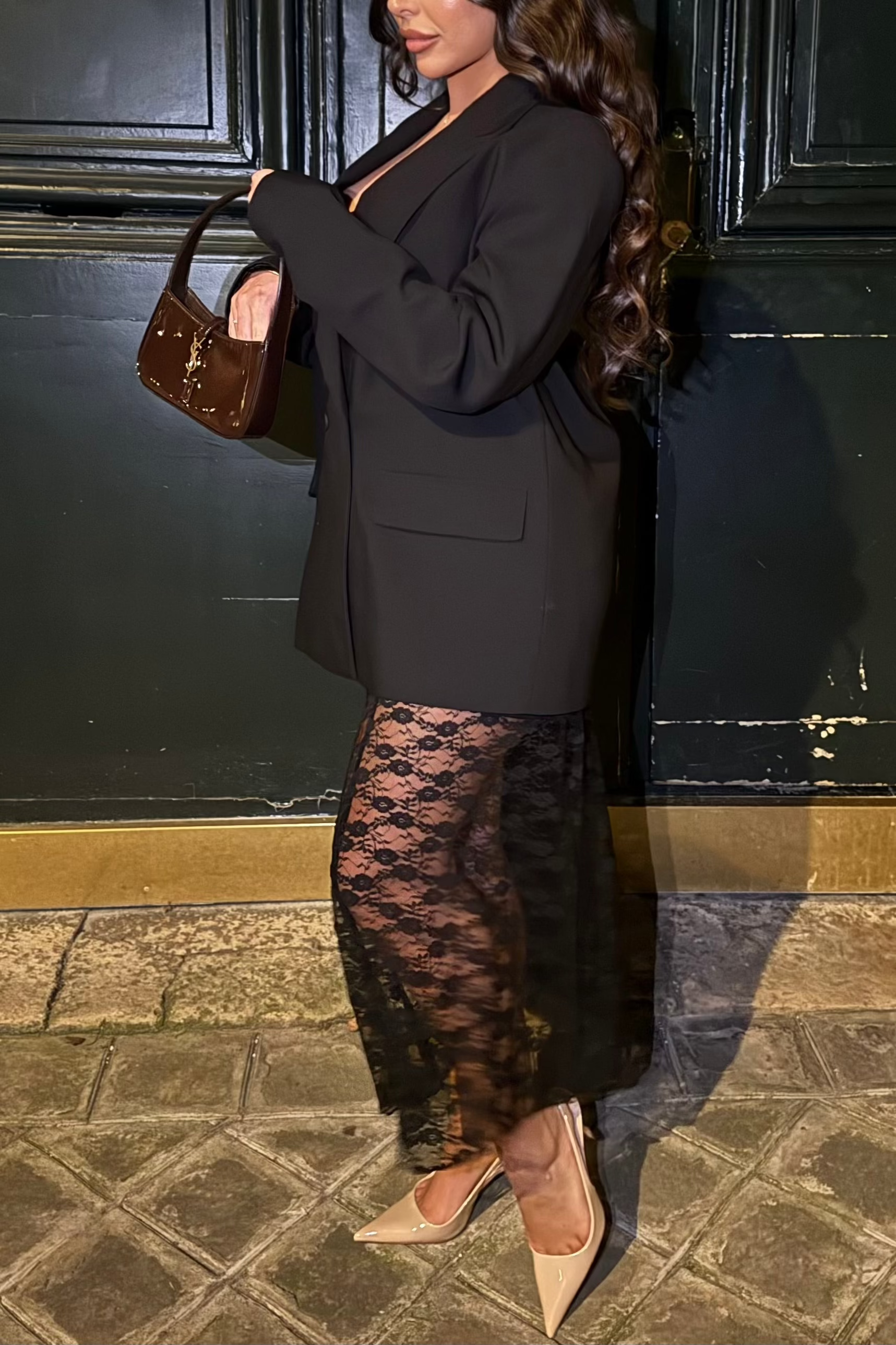 Jupe Longue en Dentelle Noire ( Petite )
