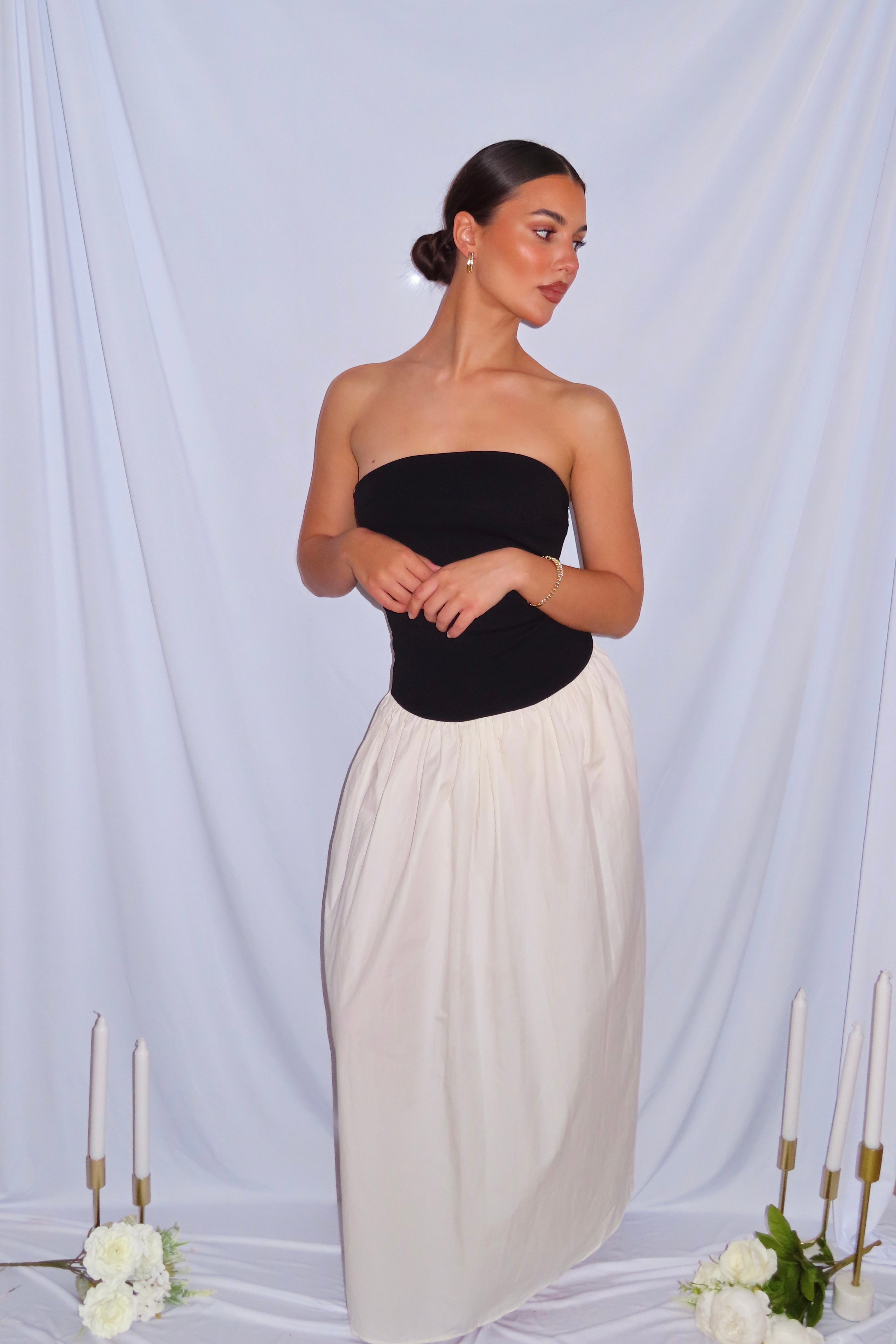 Robe Bustier Noire et Blanche Bimatière